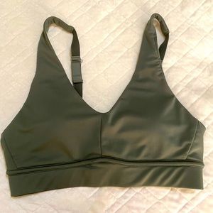 Green Fabletics All Day Every Day Bra